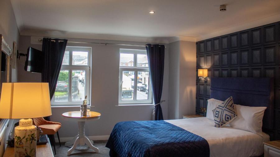 The Newgrange Hotel Navan Eksteriør billede