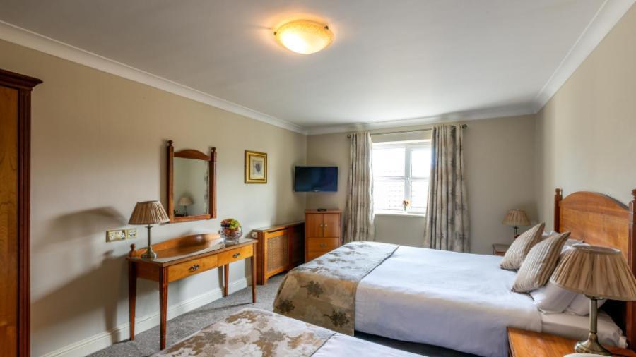 The Newgrange Hotel Navan Eksteriør billede