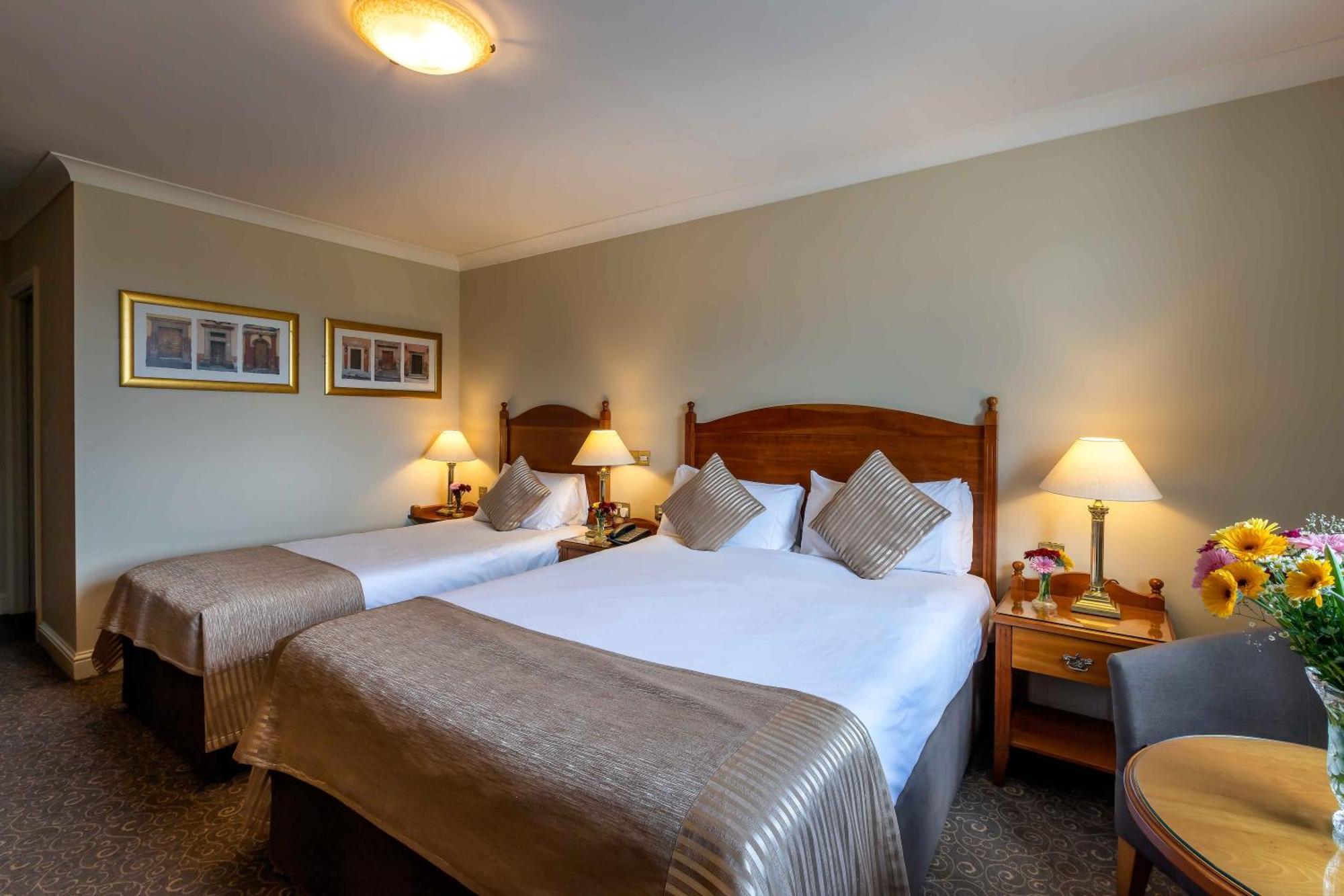 The Newgrange Hotel Navan Eksteriør billede
